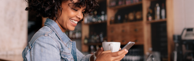 User downloading KetoFlow app to start personalized keto plan-ketosis-ketogenic-keto diet-keto bread-keto diet foods-keto recipes-keto snacks-keto meals-keto breakfast ideas-keto dinner ideas